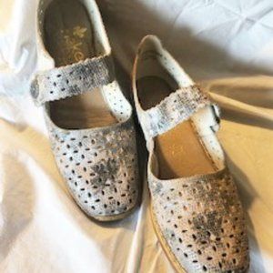 Reiker Women's Shoes
